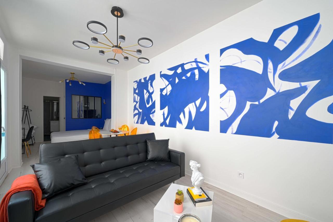 Modern Large Studio Apartment For 3 Париж Екстериор снимка
